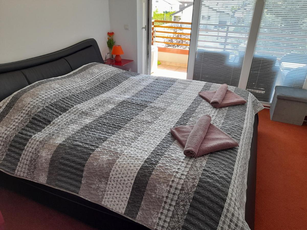 Honey Apartment Moravske-Toplice Buitenkant foto